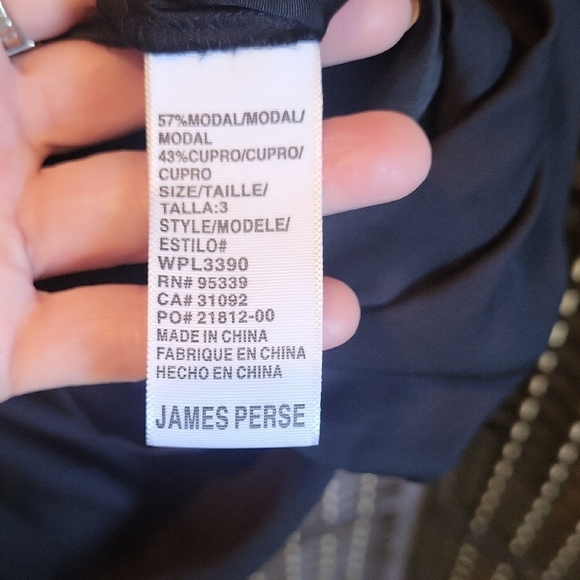 James Perse Black Wrap Blouse with Relaxed Fit - Picture 4 of 4